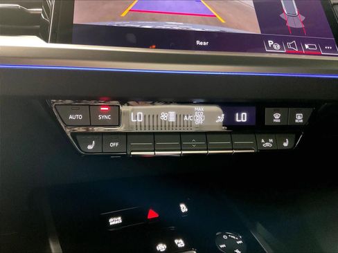 Used 2023 Audi Q4 e-tron Premium Plus w/ Premium Plus image 34