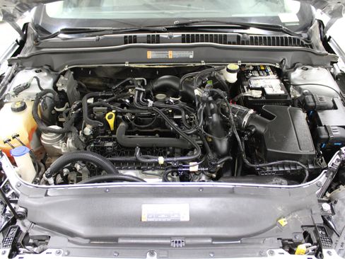 Used 2020 Ford Fusion SE w/ Equipment Group 151A image 41