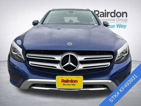 Used 2019 Mercedes-Benz GLC 350e 4MATIC image 2