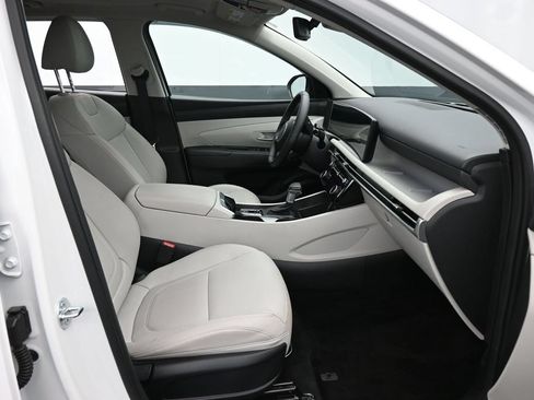 Used 2025 Hyundai Tucson SEL AWD/4WD image 36