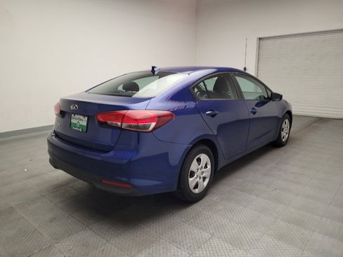 Used 2017 Kia Forte LX FWD image 9