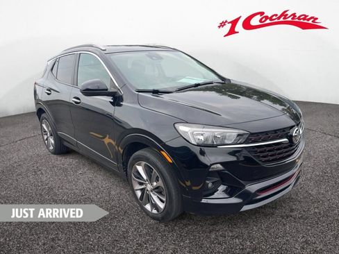 Used 2022 Buick Encore GX Select w/ Sport Touring Package FWD image 1