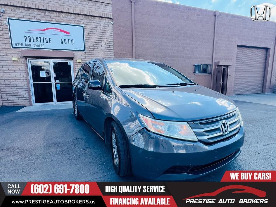Used 2013 Honda Odyssey EX image 2