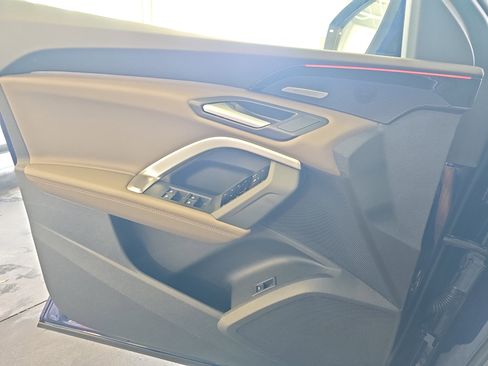 Certified 2025 Audi Q5 Prestige AWD/4WD image 24