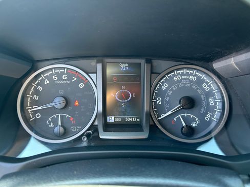 Certified 2023 Toyota Tacoma TRD Off-Road w/ Advanced Technology Package AWD/4WD image 16