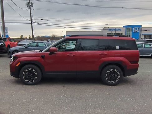 New 2025 Hyundai Santa Fe SEL image 2