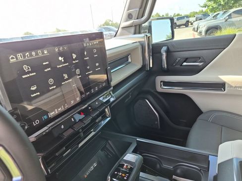 New 2026 GMC Hummer EV SUV AWD/4WD image 23