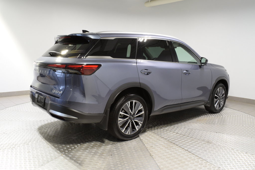 Certified 2027 INFINITI QX60 Luxe w/ Cargo Package AWD/4WD image 6