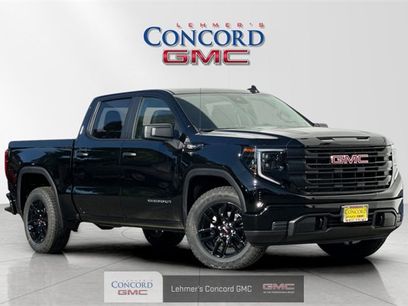 Used 2025 GMC Sierra 1500 Pro w/ Graphite Edition