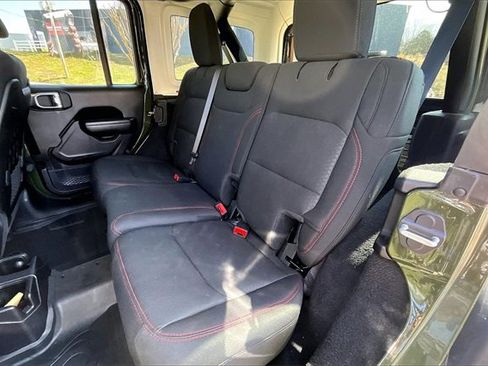 Used 2021 Jeep Wrangler Unlimited Rubicon image 19