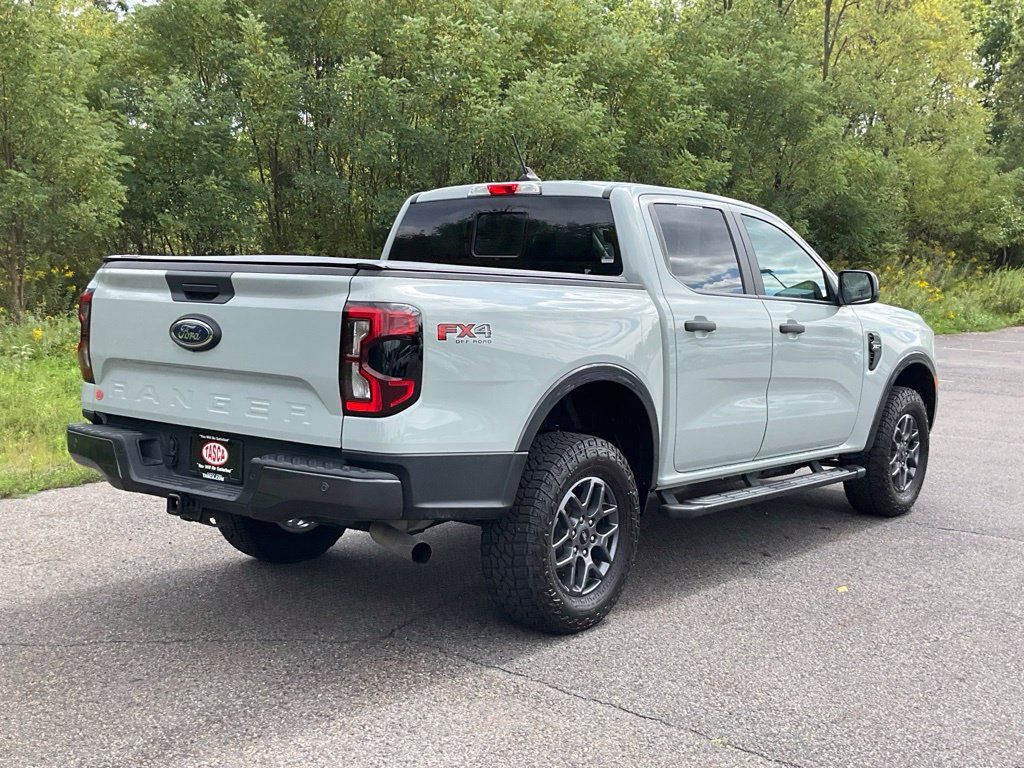 Used 2024 Ford Ranger XLT w/ FX4 Off-Road Package AWD/4WD image 27