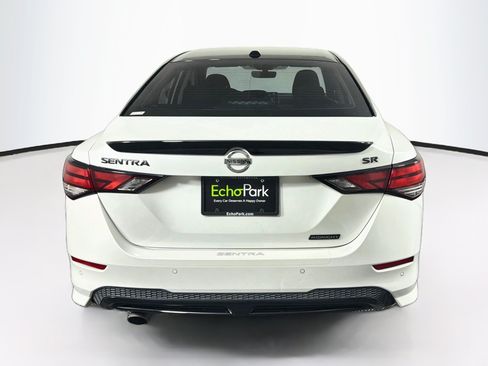 Used 2023 Nissan Sentra SR w/ Midnight Edition Package FWD image 7
