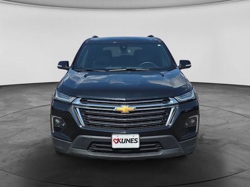 Used 2023 Chevrolet Traverse LT AWD/4WD image 2