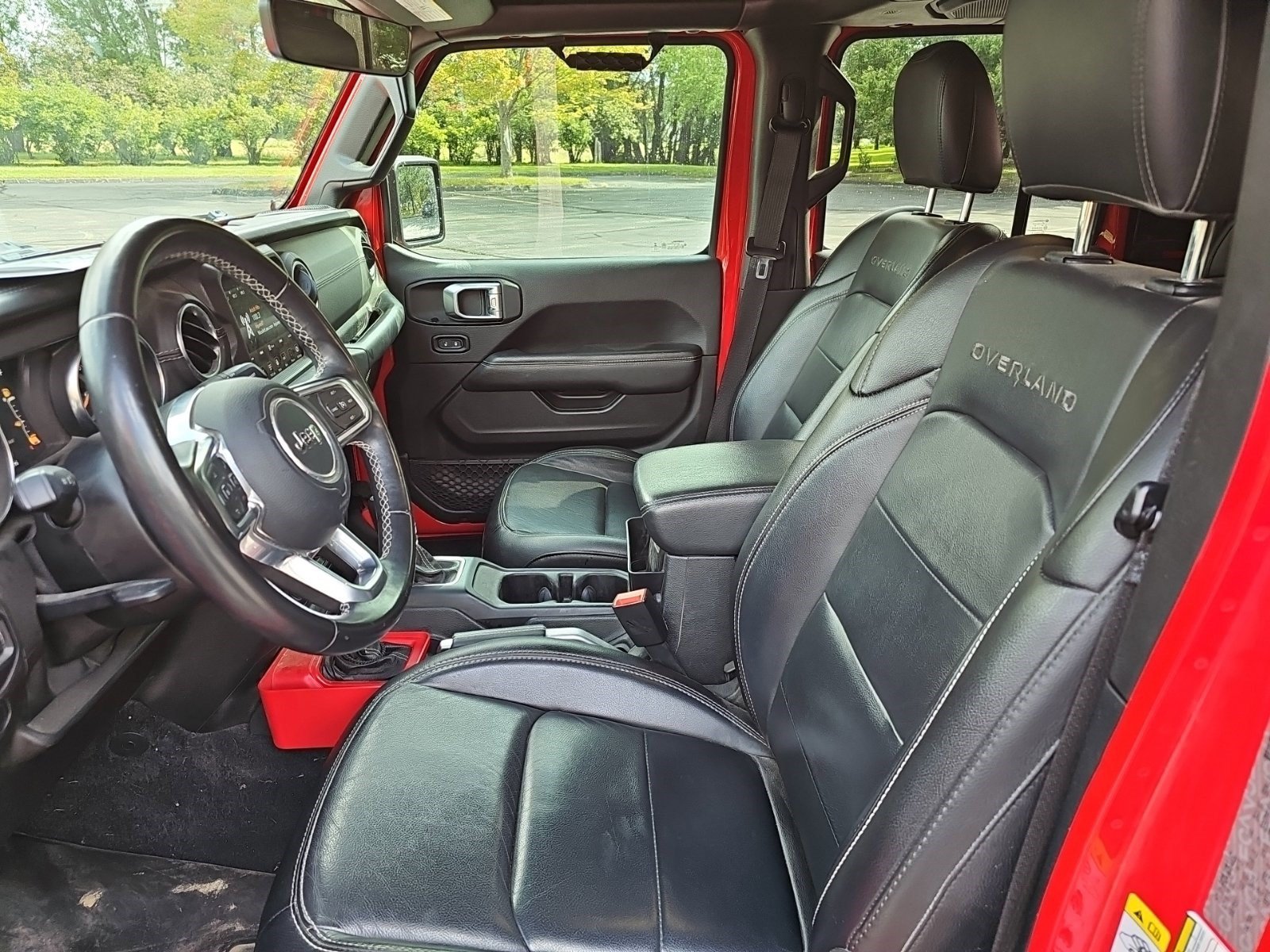 Used 2020 Jeep Gladiator Overland AWD/4WD image 18
