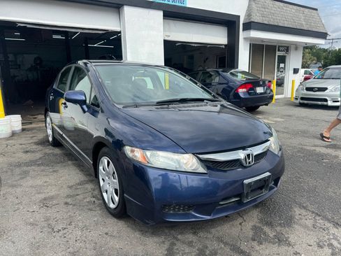 Used 2009 Honda Civic LX image 2
