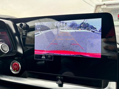 Used 2022 Chevrolet Corvette Stingray Coupe w/ 1LT image 17