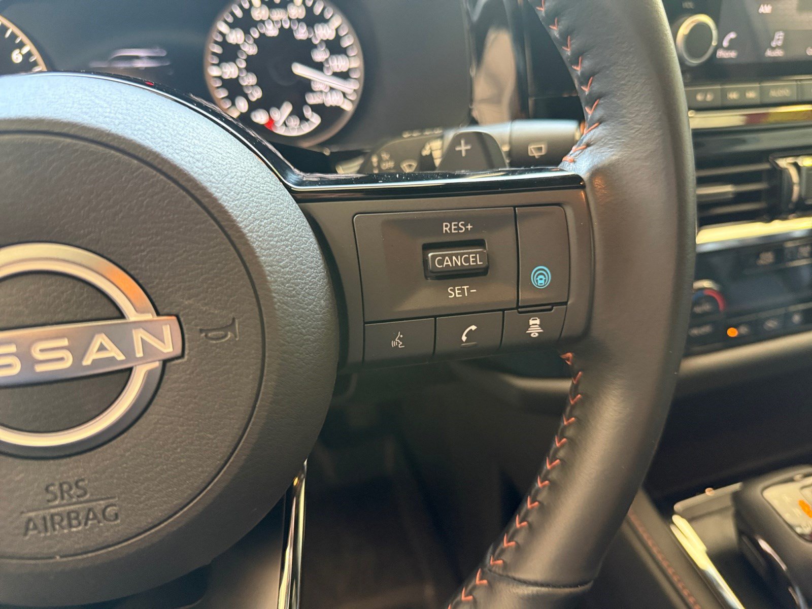 Used 2023 Nissan Pathfinder Rock Creek AWD/4WD image 25