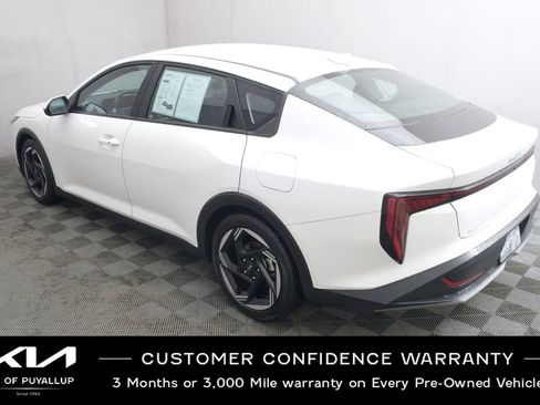Certified 2025 Kia K4 EX image 7