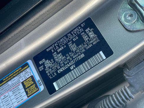 Used 2025 Kia Seltos S image 28