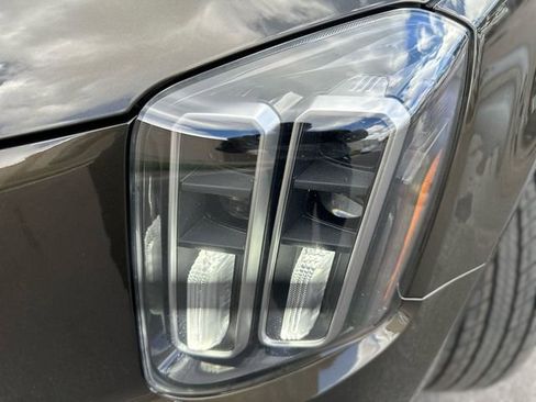 Used 2023 Kia Telluride SX Prestige image 9