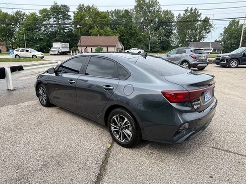 Used 2024 Kia Forte LXS FWD image 5