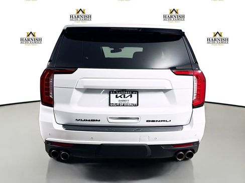 Used 2021 GMC Yukon Denali AWD/4WD image 6
