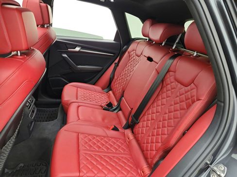 Used 2023 Audi SQ5 Premium Plus w/ Premium Plus Package AWD/4WD image 16