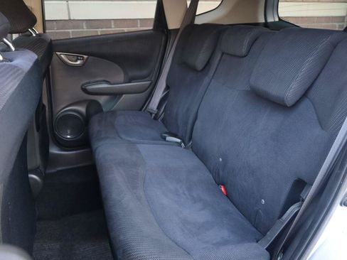 Used 2013 Honda Fit Sport image 21