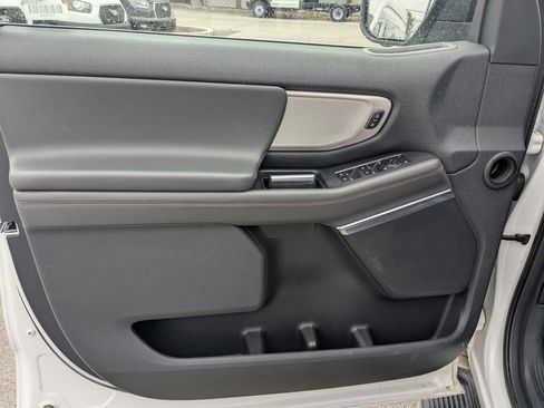 Used 2025 Ford Expedition Max Active image 16