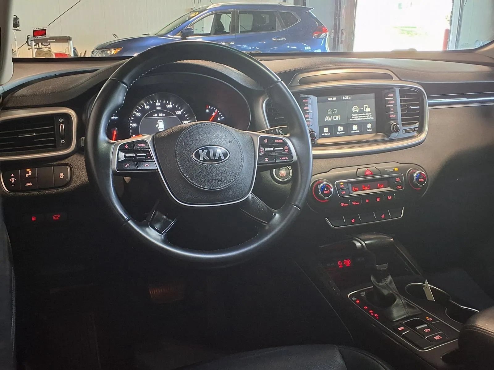 Used 2020 Kia Sorento EX FWD image 16