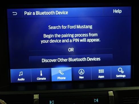 Used 2020 Ford Mustang Shelby GT500 w/ Carbon Fiber Track Pack RWD image 96