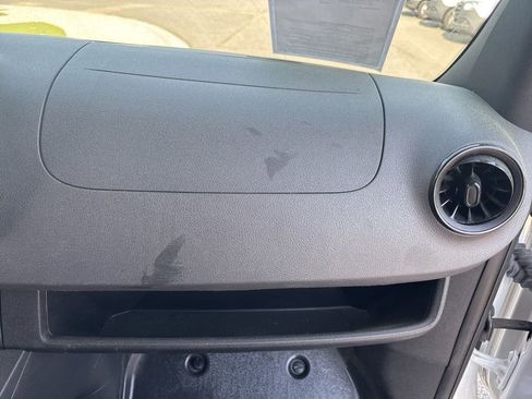 Used 2022 Mercedes-Benz Sprinter 2500 image 30