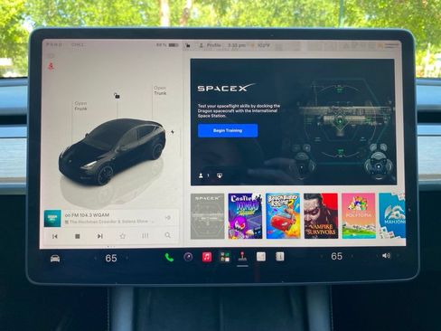 Used 2022 Tesla Model Y Performance AWD/4WD image 30