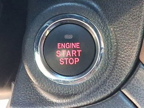 Used 2022 Subaru Outback Touring image 22