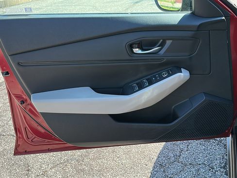 Used 2023 Honda Accord EX image 13