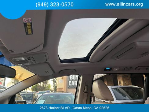 Used 2012 Honda Odyssey Touring image 14