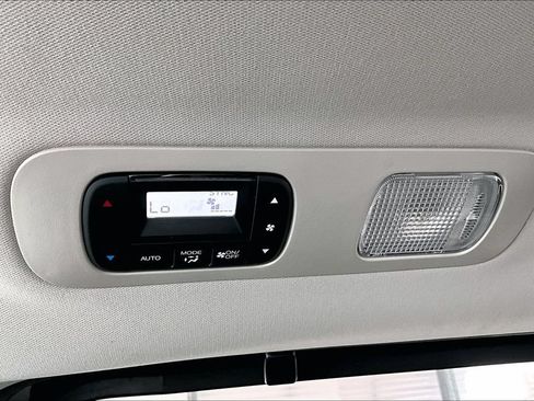 Used 2025 Honda Odyssey EX-L image 32
