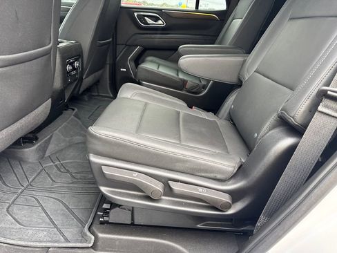 Used 2022 Chevrolet Tahoe Z71 w/ Luxury Package image 22