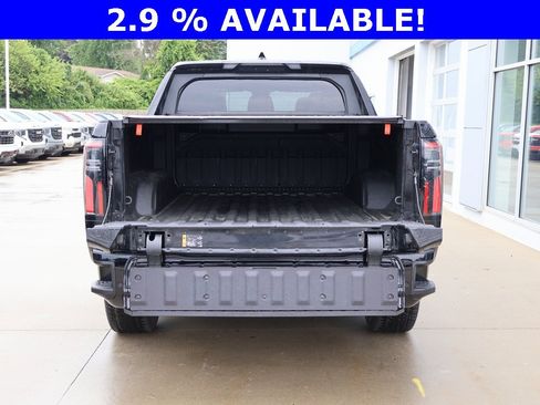 New 2025 GMC Sierra EV Denali image 33