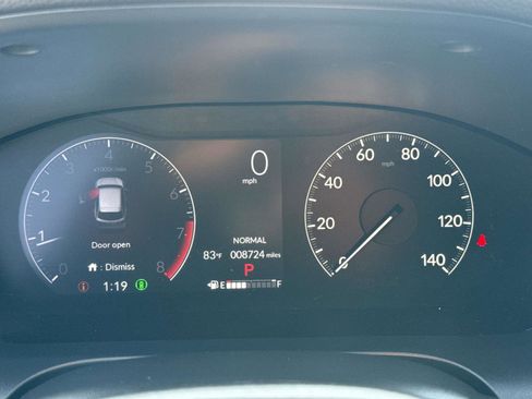 Used 2025 Honda HR-V LX image 29