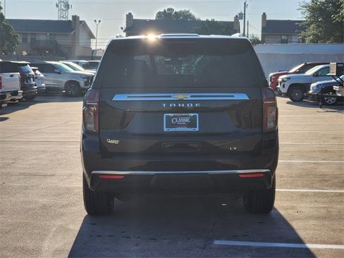 Used 2022 Chevrolet Tahoe LT w/ Luxury Package RWD image 14