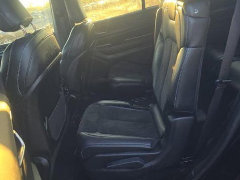 Used 2024 Jeep Grand Cherokee L Altitude image 10