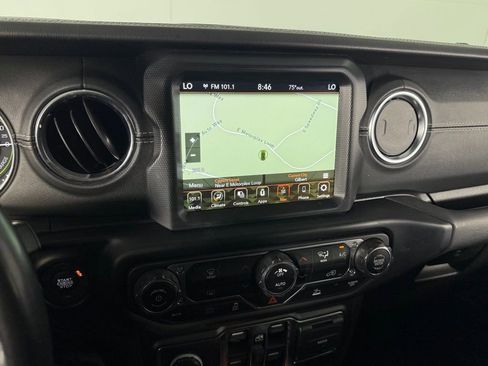 Used 2021 Jeep Wrangler Unlimited Sahara image 15