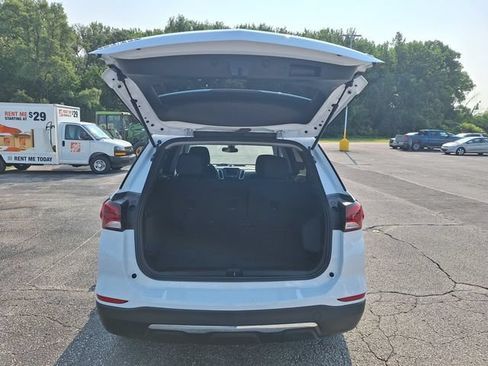 Used 2022 Chevrolet Equinox LT FWD image 15