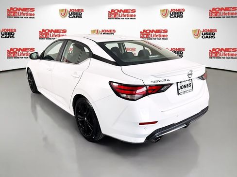 Used 2020 Nissan Sentra SR FWD image 2