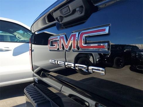New 2026 GMC Sierra 1500 Pro w/ Graphite Edition image 7