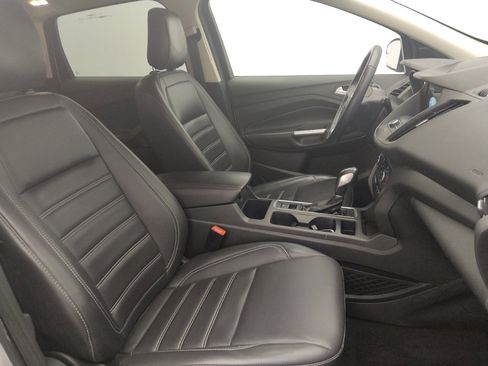 Used 2019 Ford Escape SEL image 21