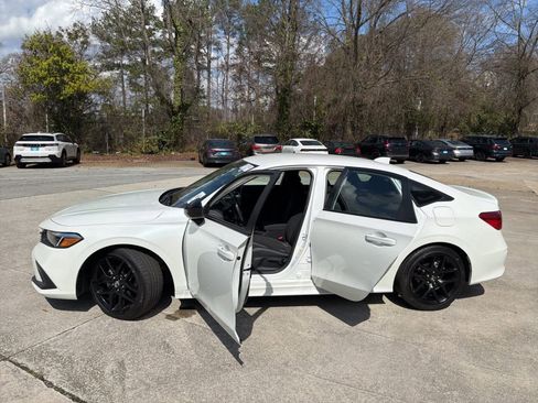 Used 2024 Honda Civic Sport image 17