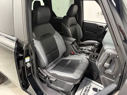 Used 2024 Ford Bronco Big Bend image 34