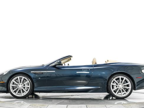 Used 2016 Aston Martin DB9 GT RWD image 6